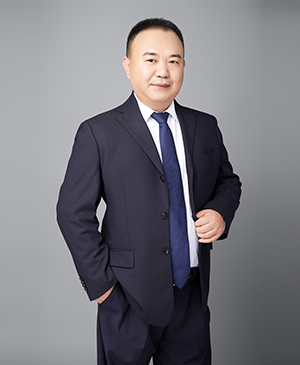 何德强